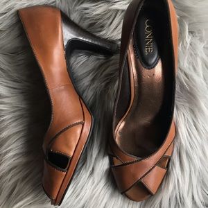 Connie leather heels